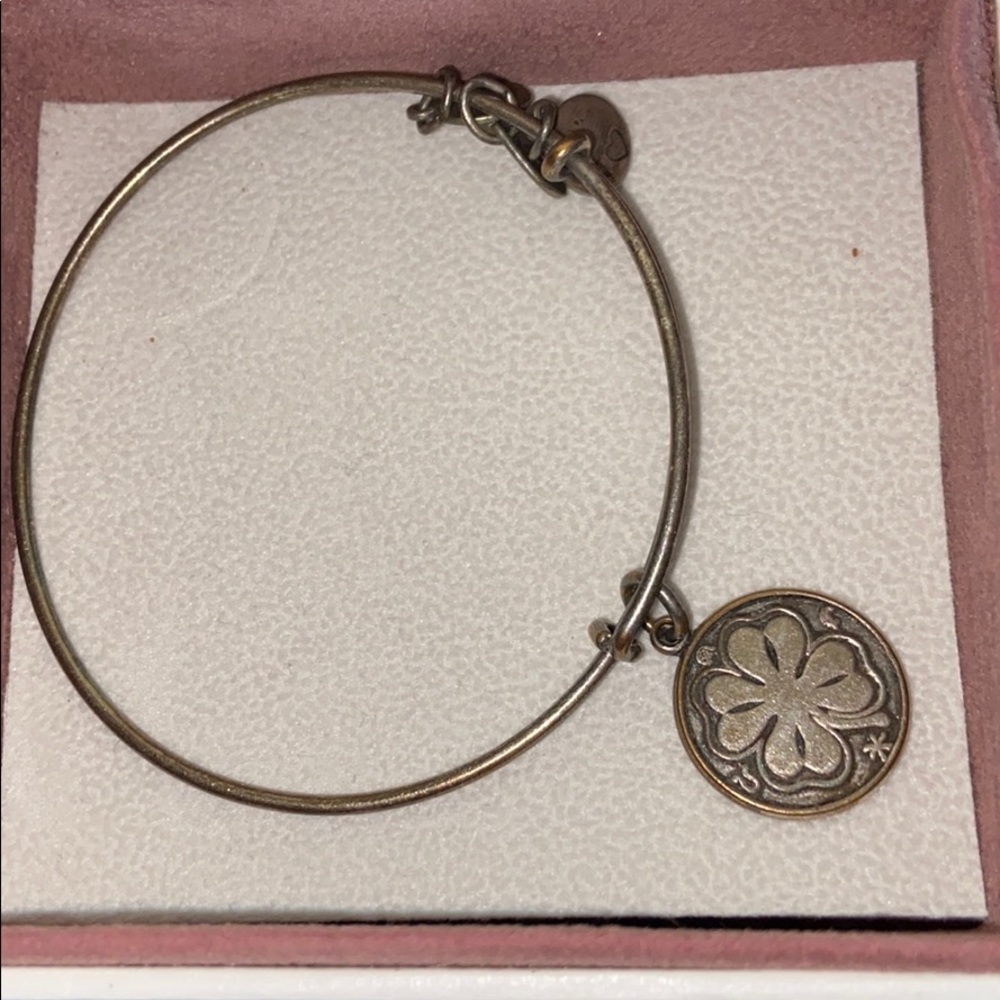 Four leaf clover alex and ani bracelet